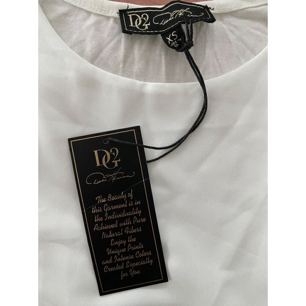 New with Tag DG2 Two-Layer Sleeveless Tank Top Womens XS White Flowy Tank - Picture 3 of 6